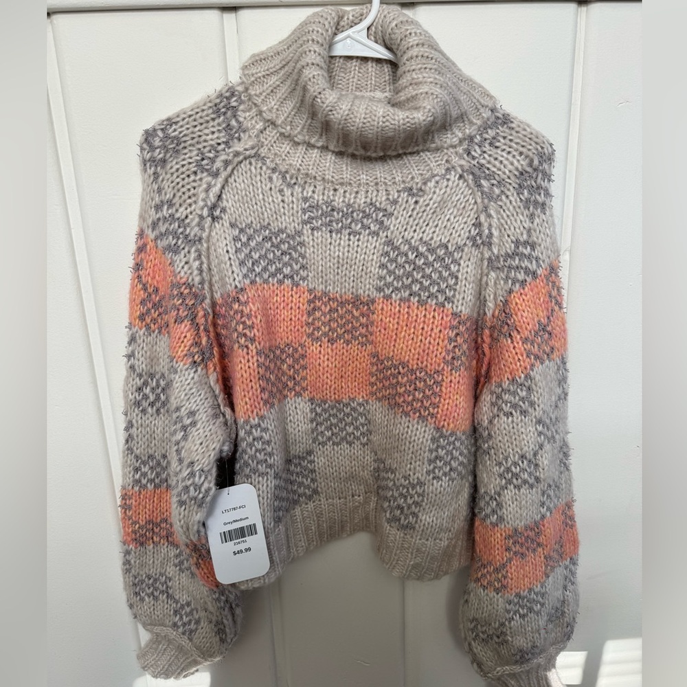 NWT Lush Sweater: Medium